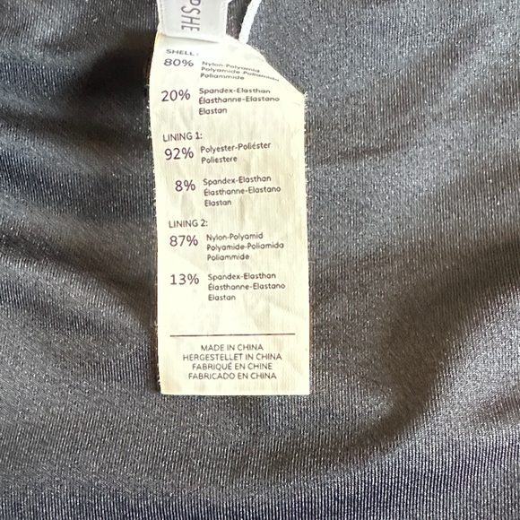 Cupshe Black One Piece Halter Tie Neck Slimming Padded Full Coverage Swimsuit 1X - Picture 12 of 13